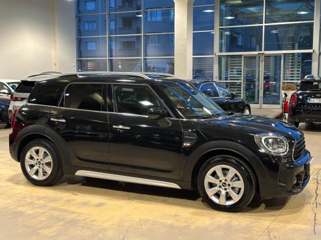 MINI Countryman 1.5 Cooper Classic Auto - LED - 17"-Cmaera-Carplay, del 2021, 95.000 km, in vendita a Paderno Dugnano (MI)