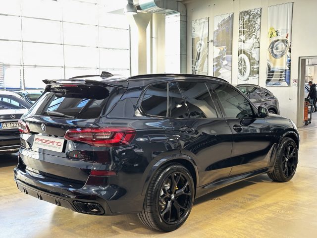 BMW X5 M50 i-21-Sosp Adattive-Scarischi Sport-Sterzo Int.-IVA - foto 4 di 4