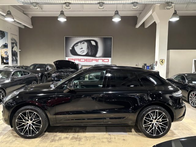Porsche Macan 2.0 PDK-21"-Tetto- Camera 360-Bose-Scarichi-IVA usato a PADERNO DUGNANO