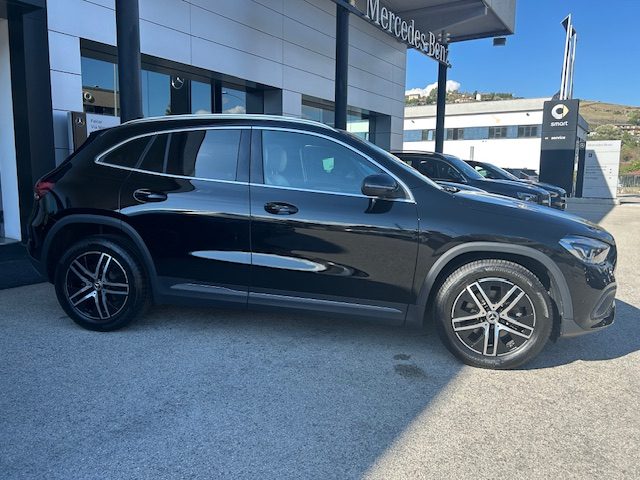 Mercedes-Benz GLA 200 d Automatic 4Matic Sport Plus - foto 2 di 4