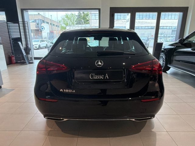 Mercedes-Benz A 180 d Automatic Progressive Extra - foto 4 di 4