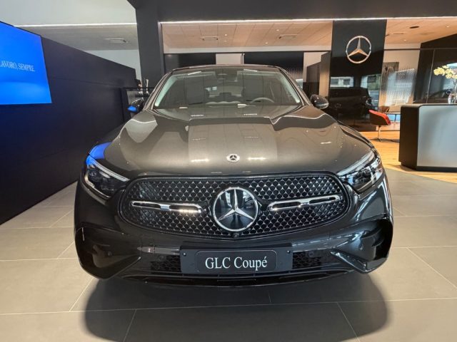 Mercedes-Benz GLC 220 d 4Matic Mild hybrid Coupé AMG Line Premium - foto 2 di 4