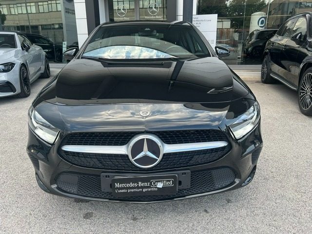 Mercedes-Benz A 180 d Automatic Business - foto 2 di 4