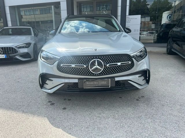 Mercedes-Benz GLC 220 d 4Matic Mild Hybrid AMG Line Premium - foto 2 di 4