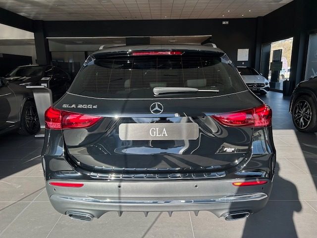 Mercedes-Benz GLA 200 d Automatic AMG Line Extra - foto 4 di 4