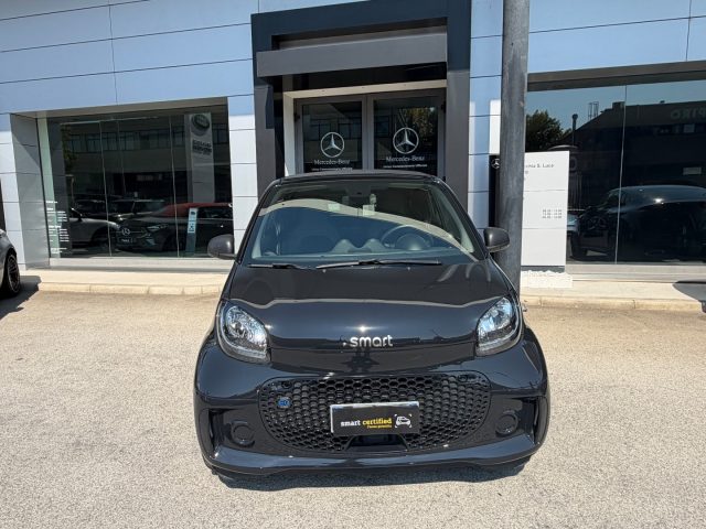 smart forTwo EQ cabrio Passion 22KW - foto 3 di 15