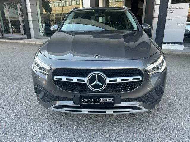 Mercedes-Benz GLA 200 d Automatic Business Extra - foto 3 di 19