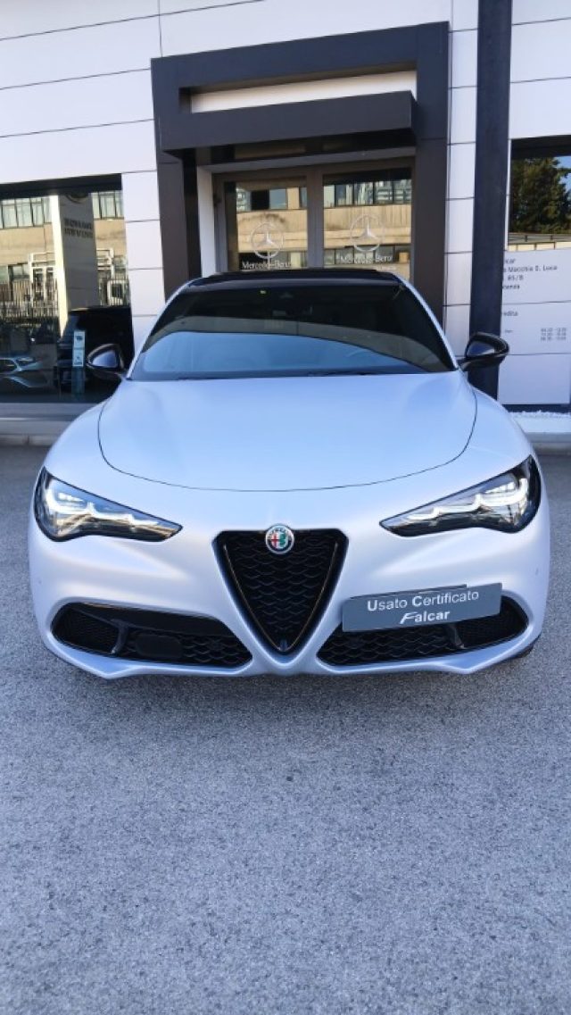 Alfa Romeo Stelvio Stelvio 2.2 t Competizione Q4 210cv auto - foto 2 di 15