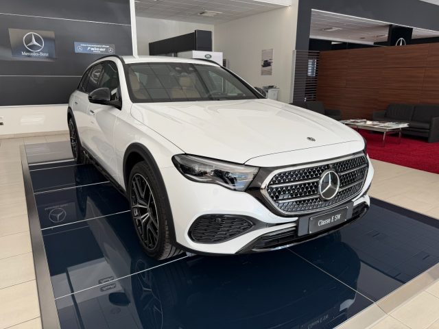 Mercedes-Benz E 220 d Mild hybrid 4Matic S.W. Premium All Terrain km 0 a POTENZA