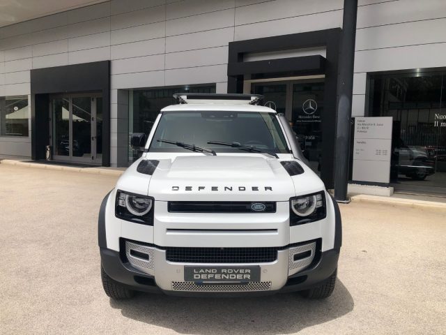 Land Rover Defender 110 2.0 SD4 240CV AWD Auto S usato a POTENZA