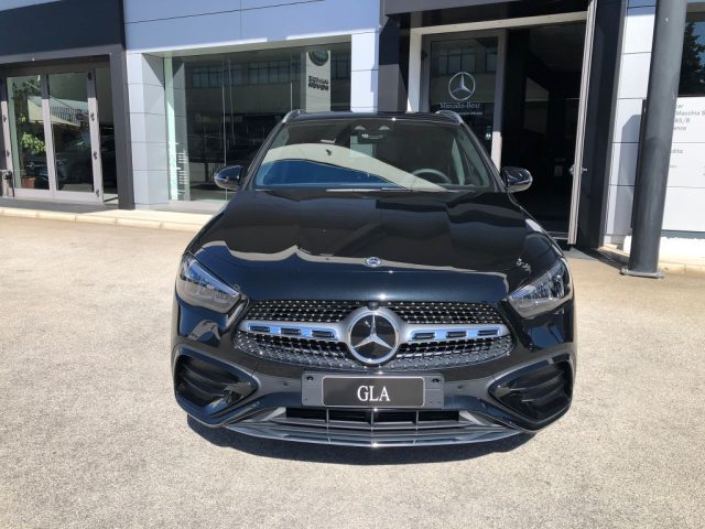 Mercedes-Benz GLA 200 d Automatic 4Matic AMG Line Advanced Plus nuovo a POTENZA