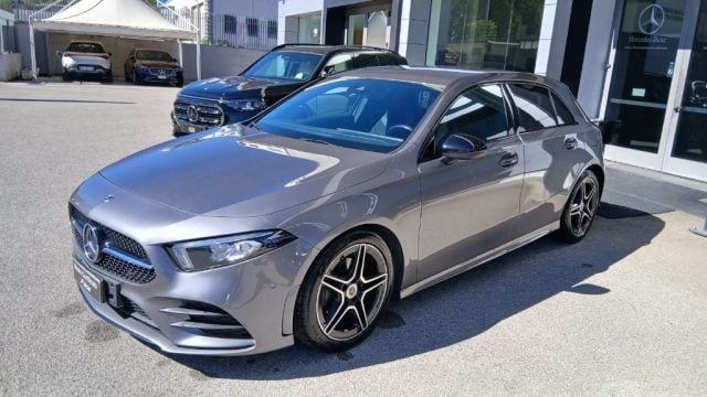 Mercedes-Benz A 200 d Automatic Premium - foto 2 di 4
