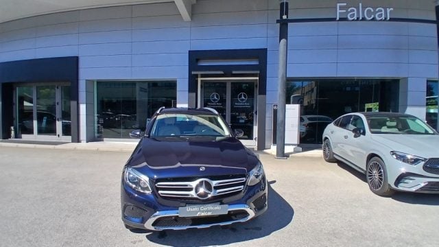 Mercedes-Benz GLC 250 d 4Matic Sport - foto 2 di 4