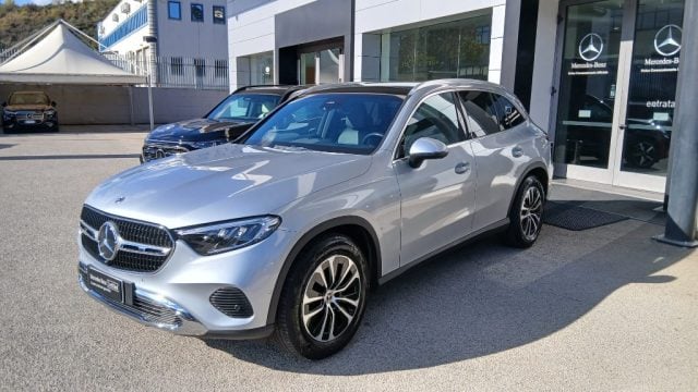 Mercedes-Benz GLC 220 d 4Matic Mild Hybrid Advanced - foto 2 di 4