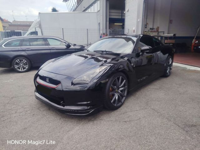 Nissan GT-R 3.8 V6 Premium usato a BOVISIO-MASCIAGO
