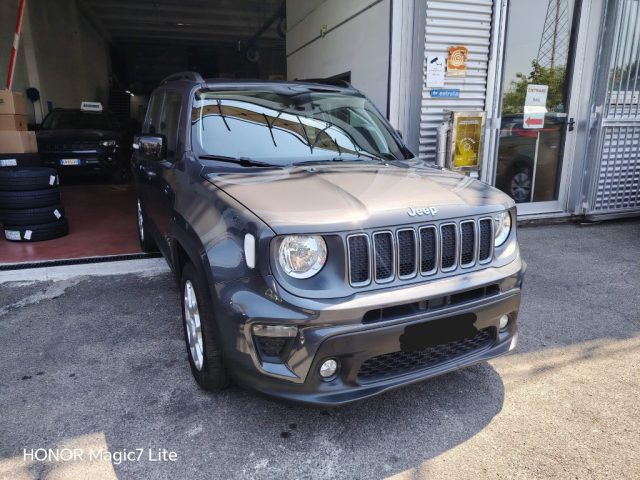 Jeep Renegade 1.5 Turbo T4 MHEV Limited usato a BOVISIO-MASCIAGO
