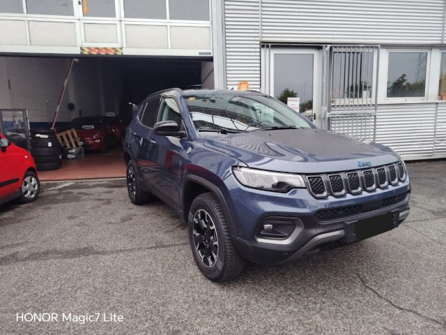 Jeep Compass 1.3 Turbo T4 240 CV PHEV AT6 4xe Trailhawk - foto 3 di 4