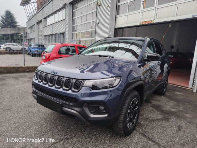 Jeep Compass 1.3 Turbo T4 240 CV PHEV AT6 4xe Trailhawk - foto 2 di 4