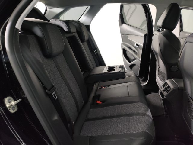 Peugeot 3008 Hybrid 225 e-EAT8 Allure, del 2020, 78.542 km, in vendita a Paderno Dugnano (MI)