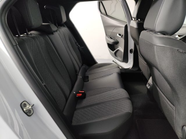 Peugeot 2008 PureTech 130 S&S EAT8 Allure usato a PADERNO DUGNANO