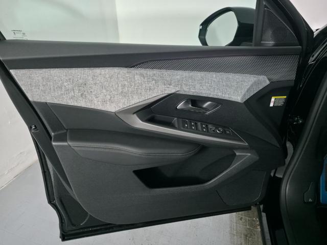 Peugeot 3008 Hybrid 145 e-DCS6 GT, del 2025, in vendita a Paderno Dugnano (MI)