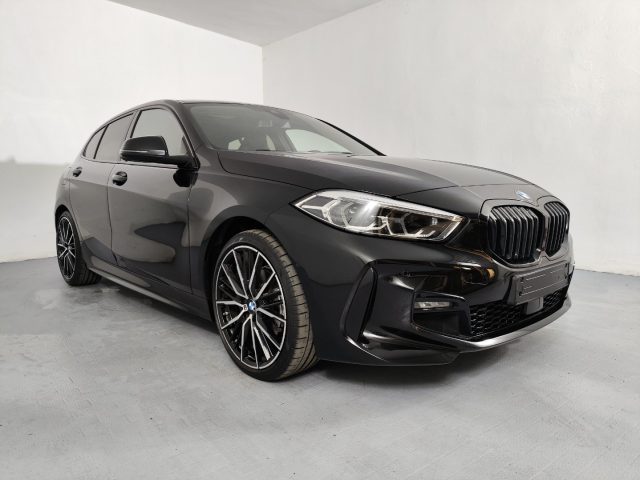 BMW 118 i 5p. Msport *TETTO APRIBILE/H&K/MEMO SEDILI/19''* - foto 4 di 4