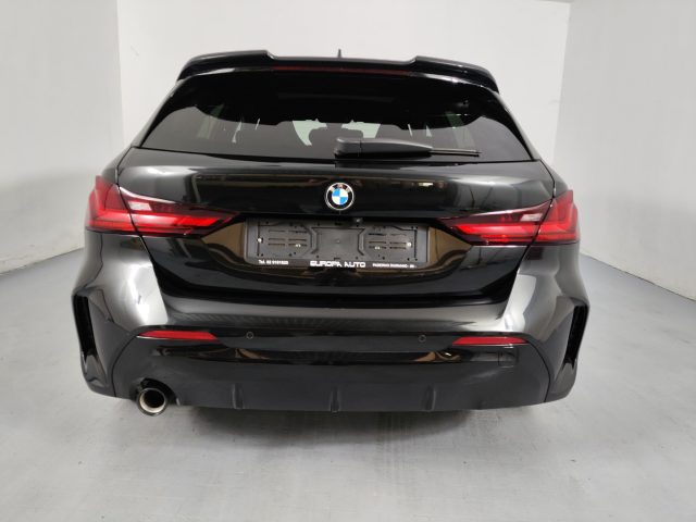 BMW 118 i 5p. Msport *TETTO APRIBILE/H&K/MEMO SEDILI/19''*, del 2024, 24.502 km, in vendita a Paderno Dugnano (MI)