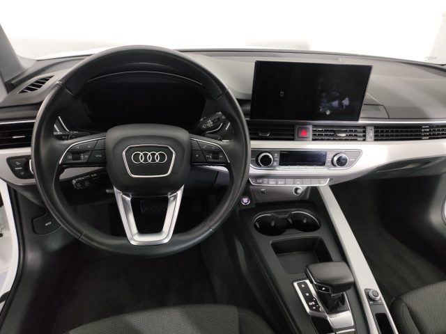 Audi A4 Avant 30 TDI/136 CV S tronic Business Advanced usato a PADERNO DUGNANO