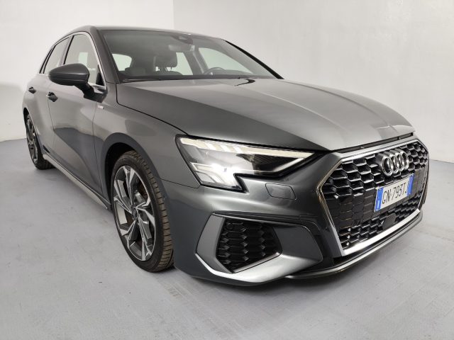 Audi A3 SPB 30 TDI S tronic S line - foto 4 di 4