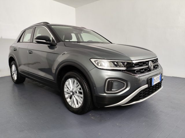 Volkswagen T-Roc 1.5 TSI ACT DSG Life usato a PADERNO DUGNANO