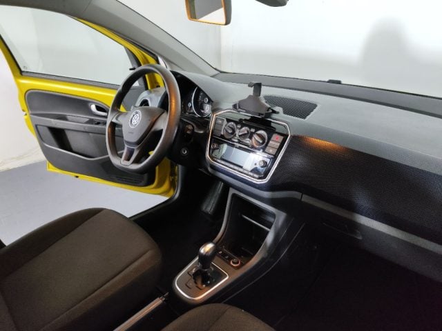 Volkswagen up! 1.0 5p. move up! BlueMotion Technology ASG usato a PADERNO DUGNANO