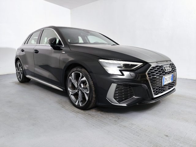 Audi A3 SPB 30 TDI S tronic S line - foto 3 di 25