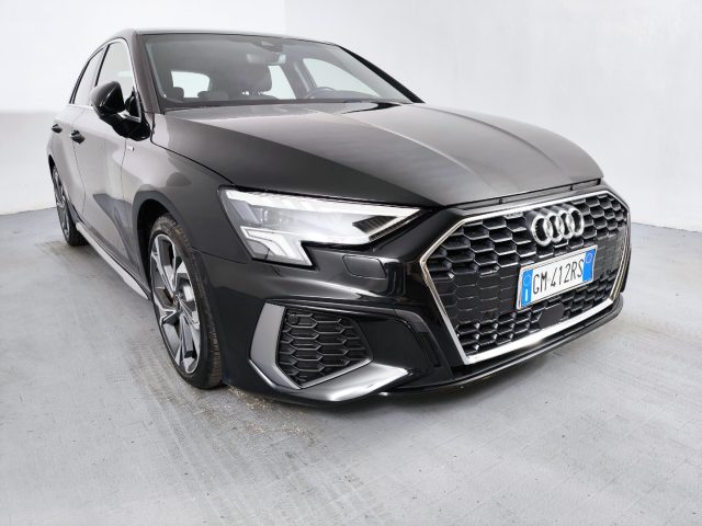 Audi A3 SPB 30 TDI S tronic S line - foto 4 di 25