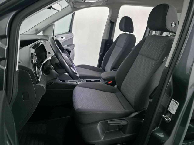 Ford Tourneo Connect 2.0 EcoBlue 122 CV Powershif, del 2023, 74.541 km, in vendita a Paderno Dugnano (MI)
