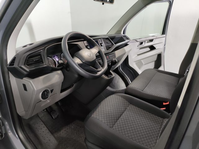 Volkswagen T6.1 CARAVELLE 2.0 TDI 110CV PC Trendline*PREZZO IVATO*, del 2021, 101.142 km, in vendita a Paderno Dugnano (MI)