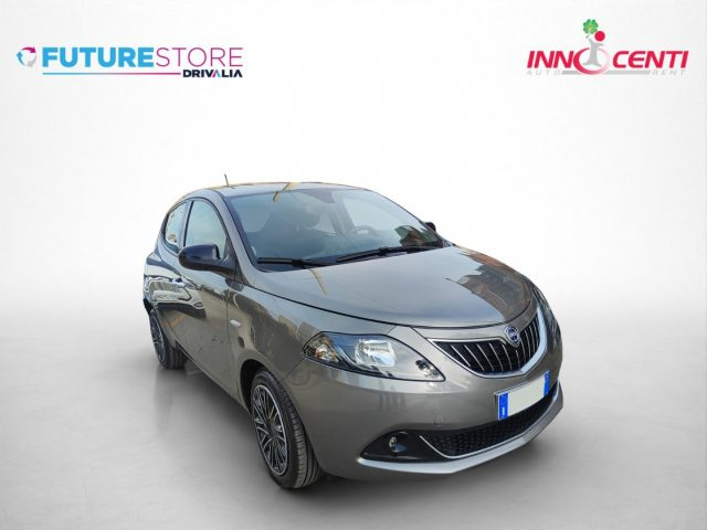 Lancia Ypsilon 1.0 FireFly 5 porte S&S Hybrid usato a AVERSA