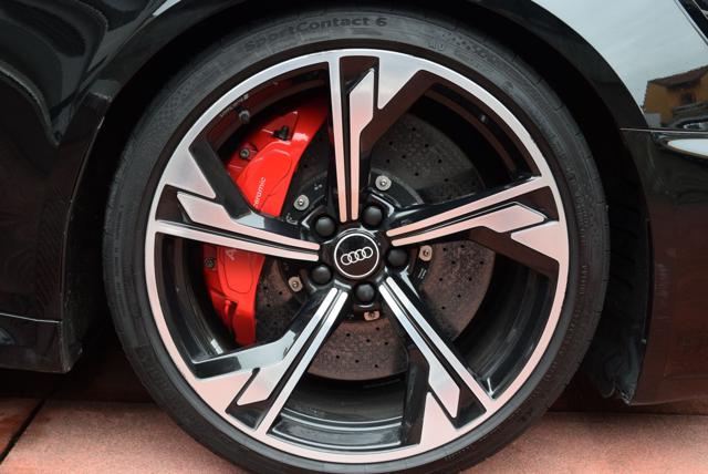 Audi RS 4 Avant Dynamic Plus Pack (Carbo/DRC/SportDiff..) - foto 2 di 31