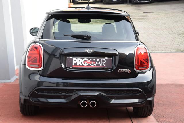 MINI Cooper S 2.0 Cooper S, del 2022, 49.000 km, in vendita a Milano (MI)