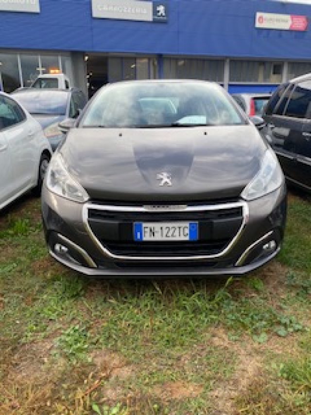 Peugeot 208 1� serie PureTech 82 5p. GPL Active usato a BIBBIANO