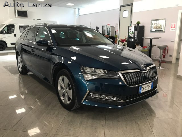 Skoda Octavia Superb 1.4 TSI Plug-In Hybrid DSG Executive - foto 4 di 4