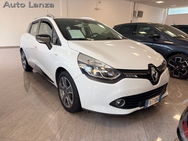 Renault Clio Sporter 0.9 TCe 12V 90CV CoSTUME NATIONAL - foto 2 di 4