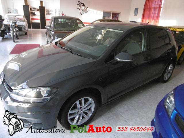 Volkswagen Golf 1.6 TDI 90 CV 5p. Trendline BlueMotion Technology - foto 3 di 4