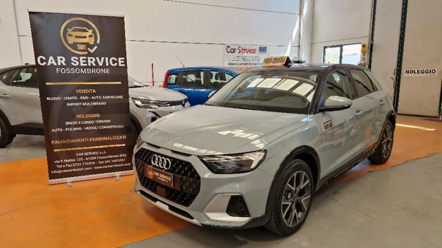 Audi A1 allstreet 30 TFSI S tronic Identity Contrast usato a FOSSOMBRONE