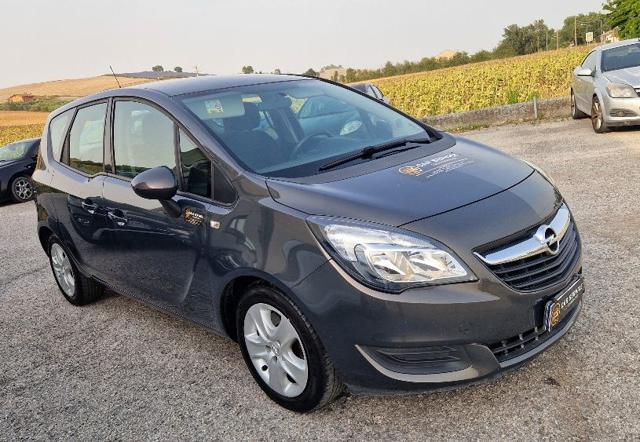 Opel Meriva 1.6 CDTI 95cv uni proprietario, del 2017, 83.000 km, in vendita a Fossombrone (PU)