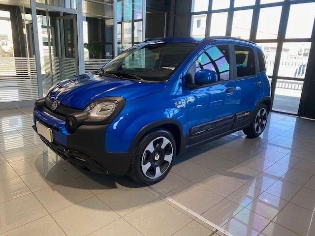 Fiat Panda Cross 1.0 FireFly S&S Hybrid - foto 2 di 4