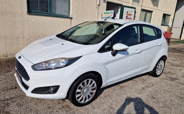 Ford Fiesta 1.4 5 porte Bz.- GPL OK NEOPATENTATI, del 2013, 176.000 km, in vendita a Fossombrone (PU)