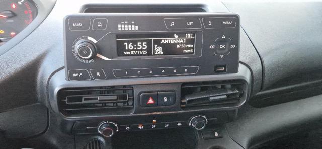 Peugeot Partner BlueHDi 100 S&S PL Furgone Premium usato a FOSSOMBRONE