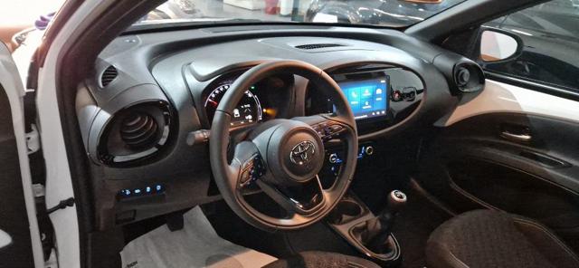 Toyota Aygo X 1.0 VVT-i 72 CV 5 porte Trend km.0 - foto 4 di 4
