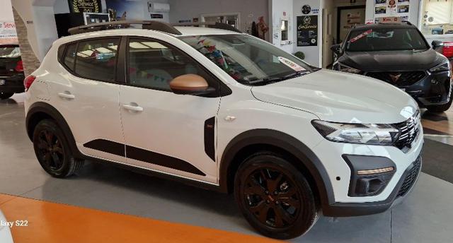 Dacia Sandero Stepway 1.0 TCe ECO-G Extreme - foto 2 di 4