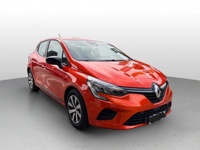 Renault Clio TCe 100 CV GPL 5 porte Equilibre, del 2023, 38.000 km, in vendita a Fossombrone (PU)
